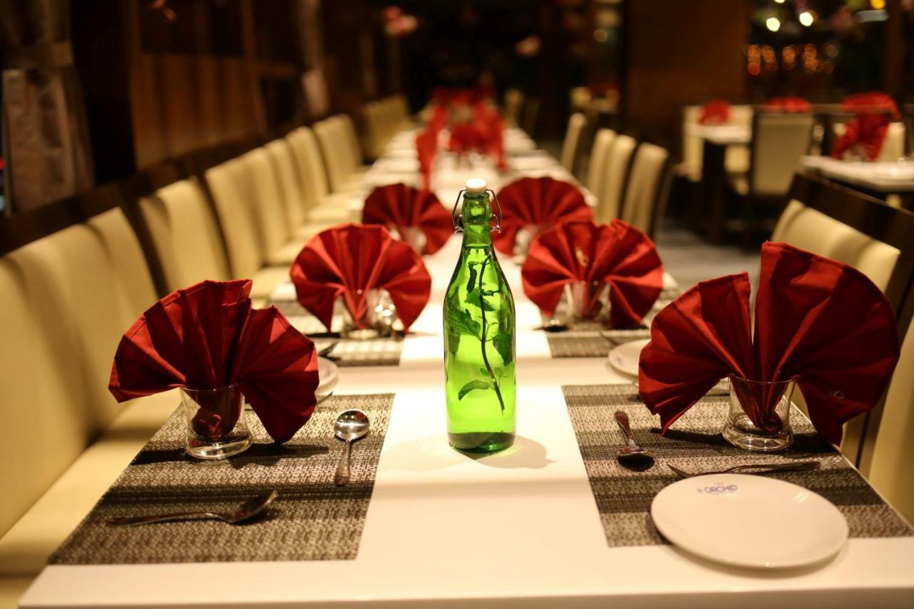 Hotel Avaante Ahmedabad Formerly Known As The Orchid Hotel Zewnętrze zdjęcie