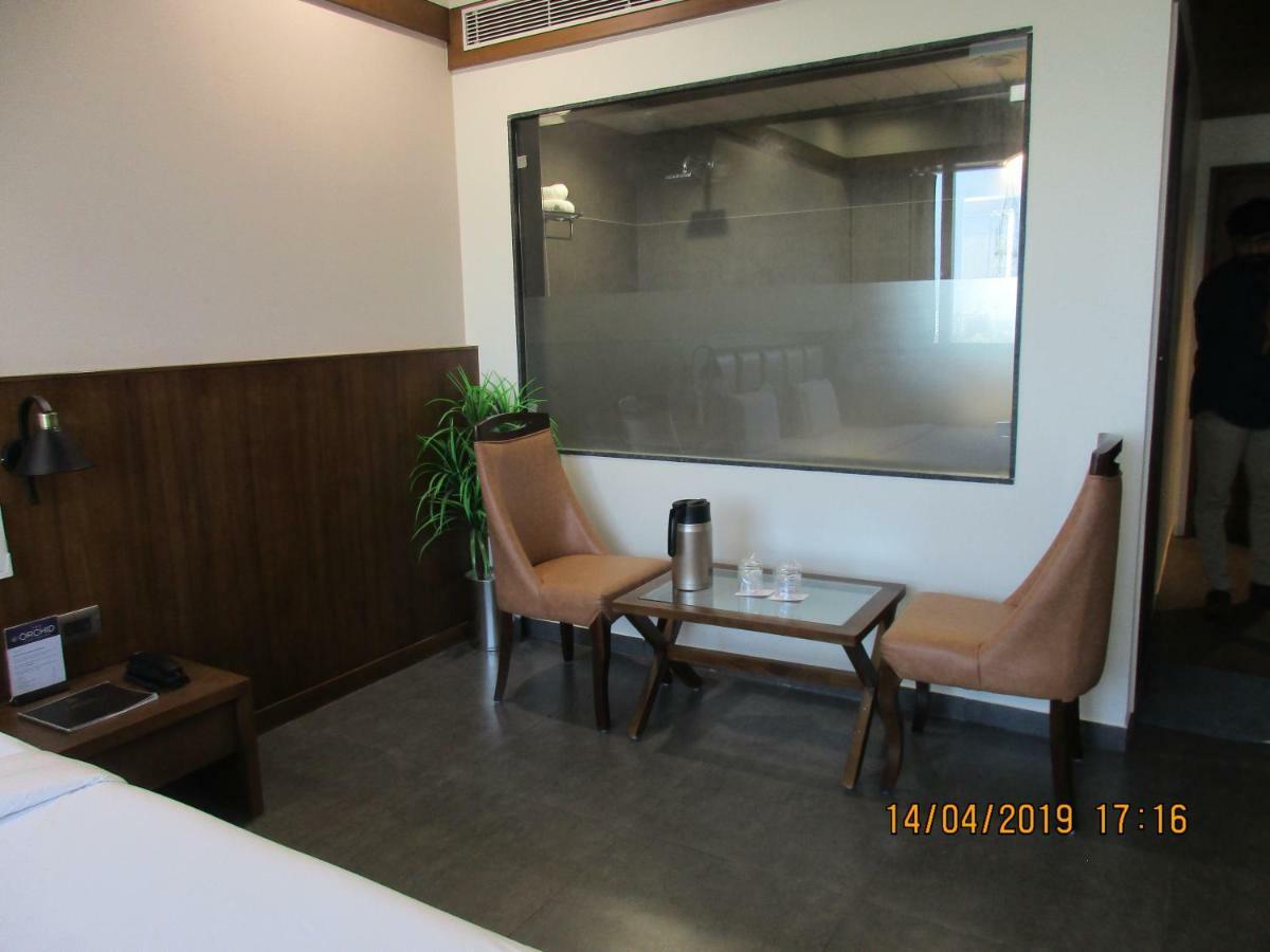 Hotel Avaante Ahmedabad Formerly Known As The Orchid Hotel Zewnętrze zdjęcie