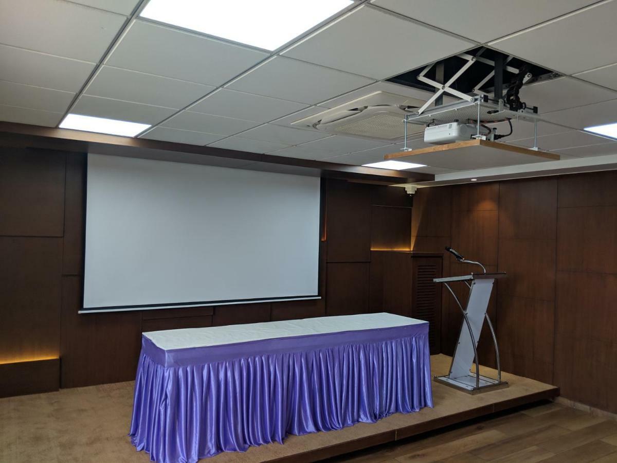 Hotel Avaante Ahmedabad Formerly Known As The Orchid Hotel Zewnętrze zdjęcie